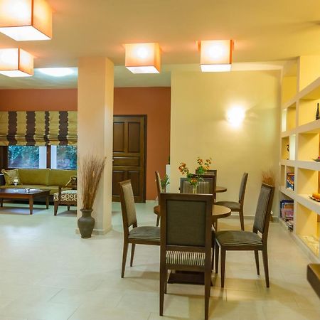 Polichni Hotel เลโอนีดีออน ภายนอก รูปภาพ